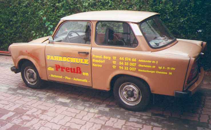 beklebter Trabbi